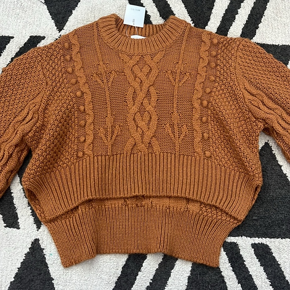 ASOS Cropped Cable Knit Sweater - Picture 6 of 8